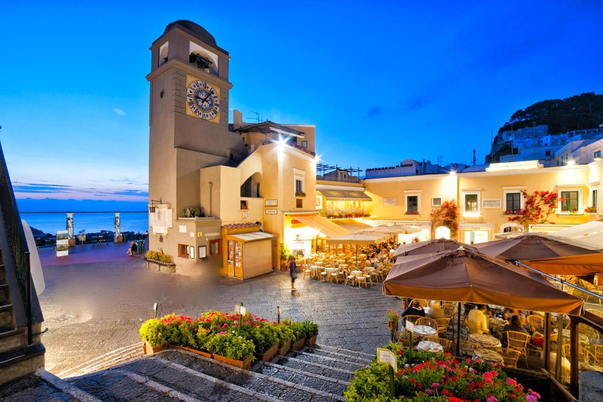 Suite Apartment Capri Con Jacuzzi In Piazzetta Εξωτερικό φωτογραφία