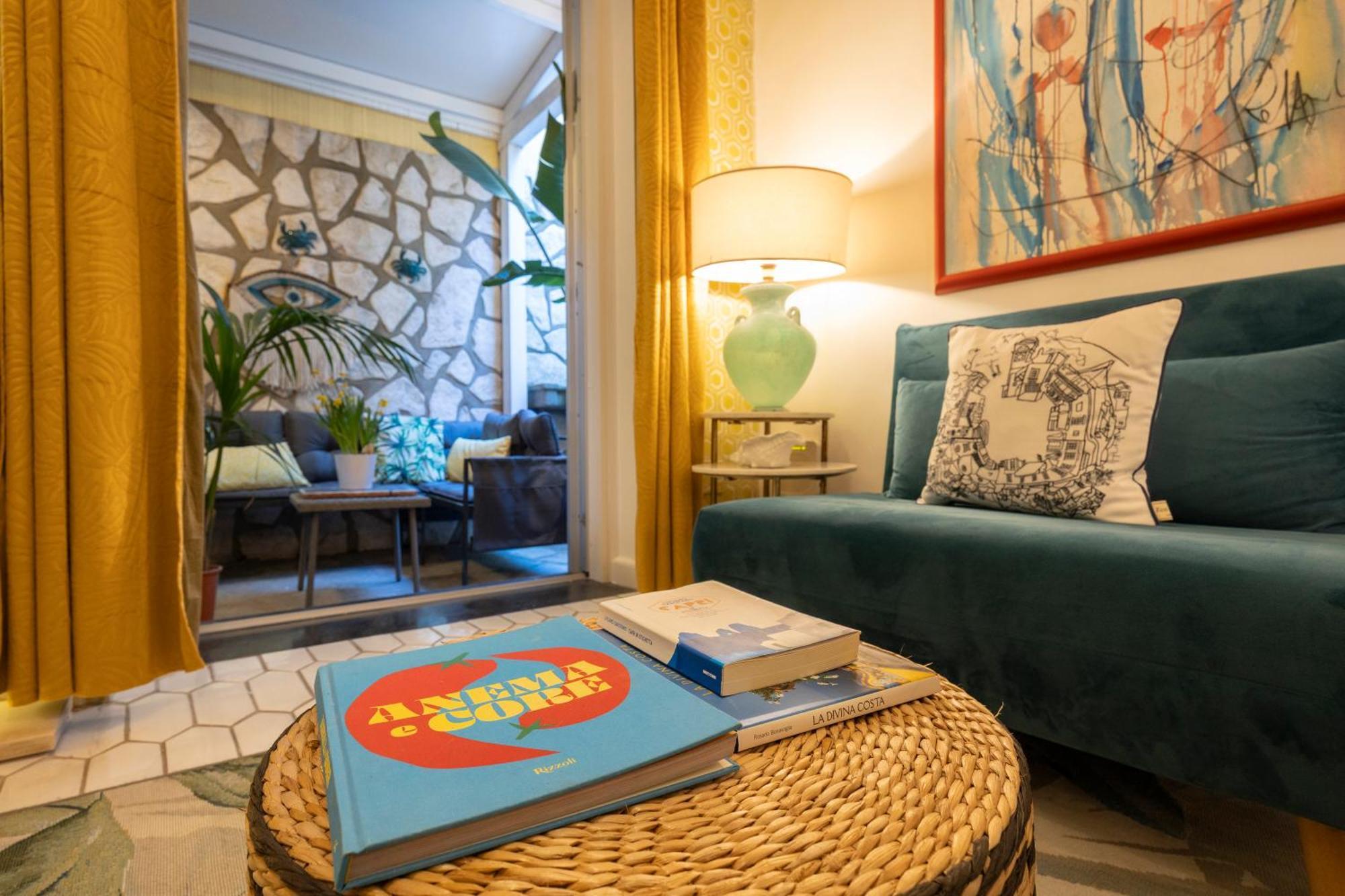 Suite Apartment Capri Con Jacuzzi In Piazzetta Εξωτερικό φωτογραφία