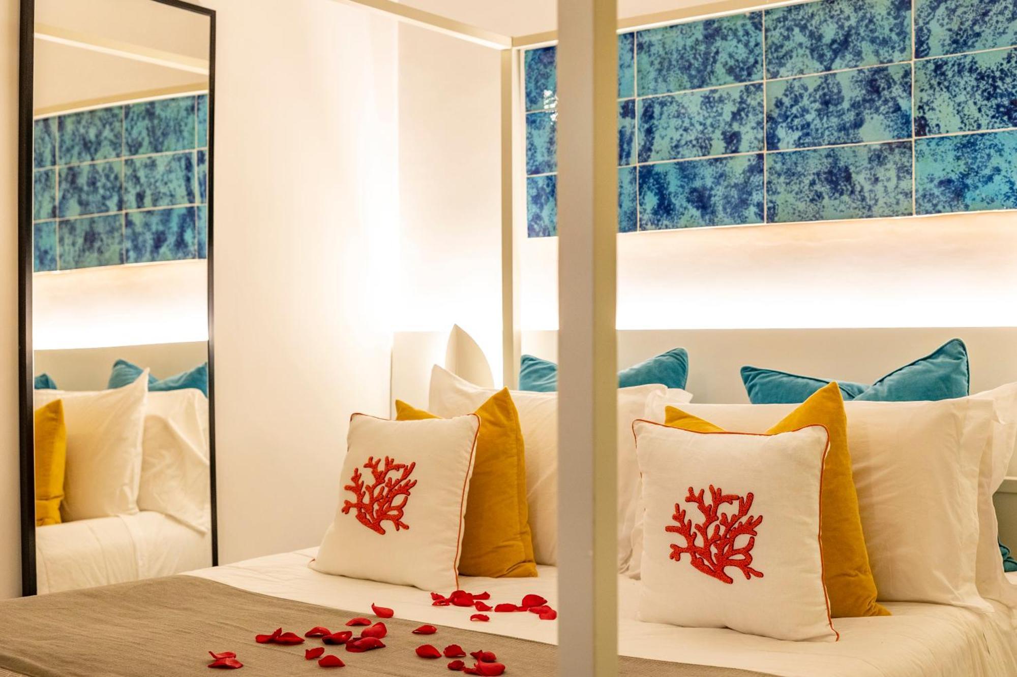 Suite Apartment Capri Con Jacuzzi In Piazzetta Εξωτερικό φωτογραφία